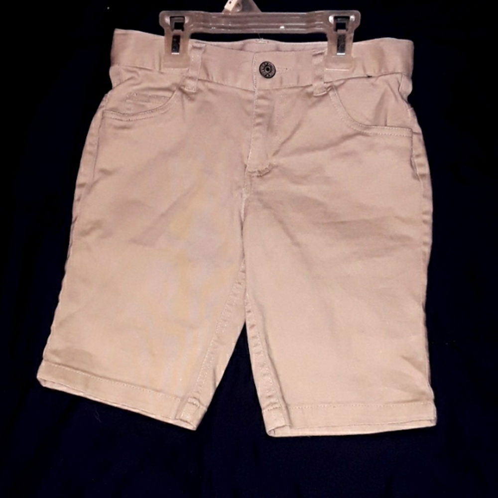 Khaki shorts
